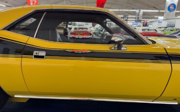 Plymouth-Cuda-1973-Yellow-Black-159938-24