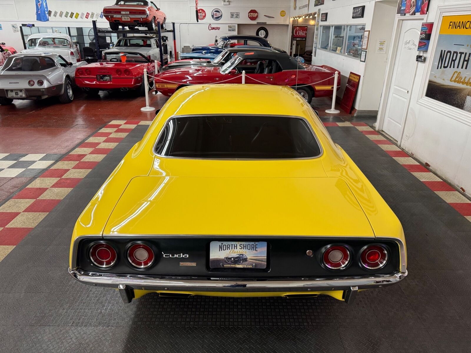 Plymouth-Cuda-1973-Yellow-Black-159938-30