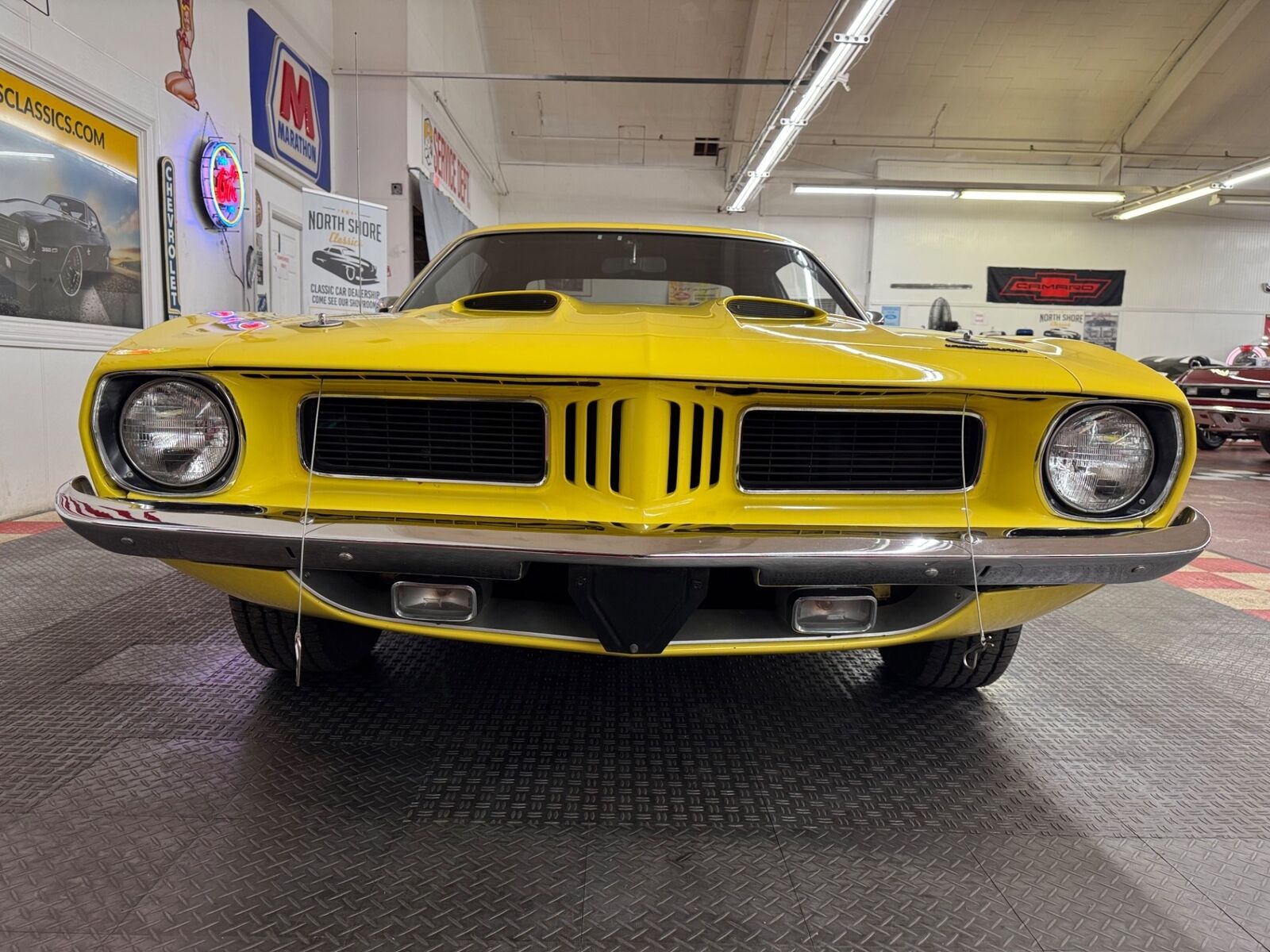 Plymouth-Cuda-1973-Yellow-Black-159938-6