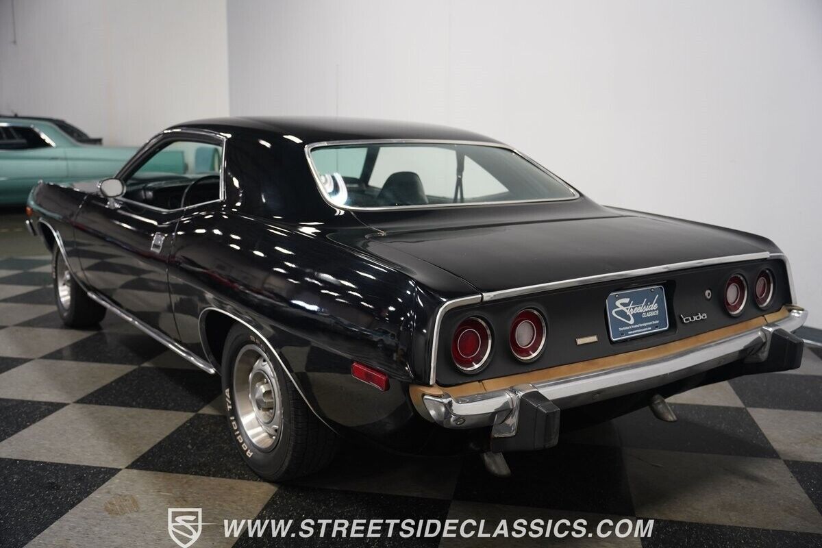 Plymouth-Cuda-1974-Black-Black-37115-11