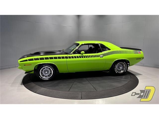 Plymouth-Cuda-Coupe-1970-Green-Black-13881-1