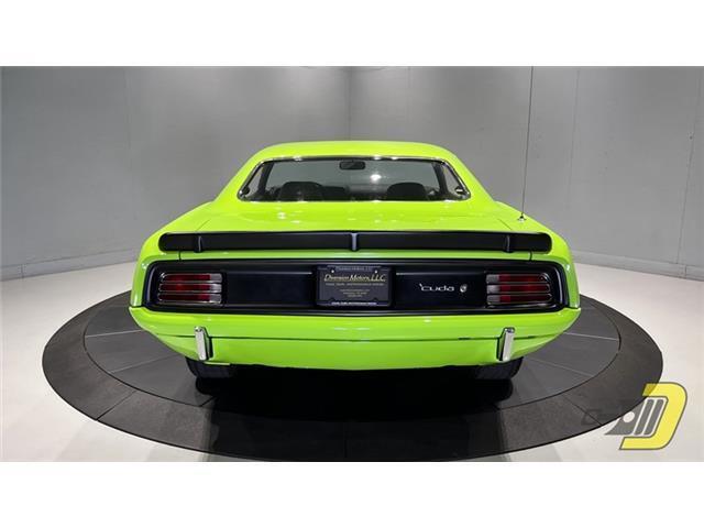 Plymouth-Cuda-Coupe-1970-Green-Black-13881-23