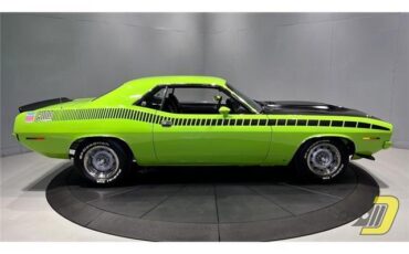 Plymouth-Cuda-Coupe-1970-Green-Black-13881-31