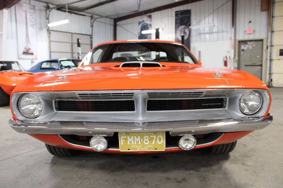 Plymouth-Cuda-Coupe-1970-Orange-Black-127246-8