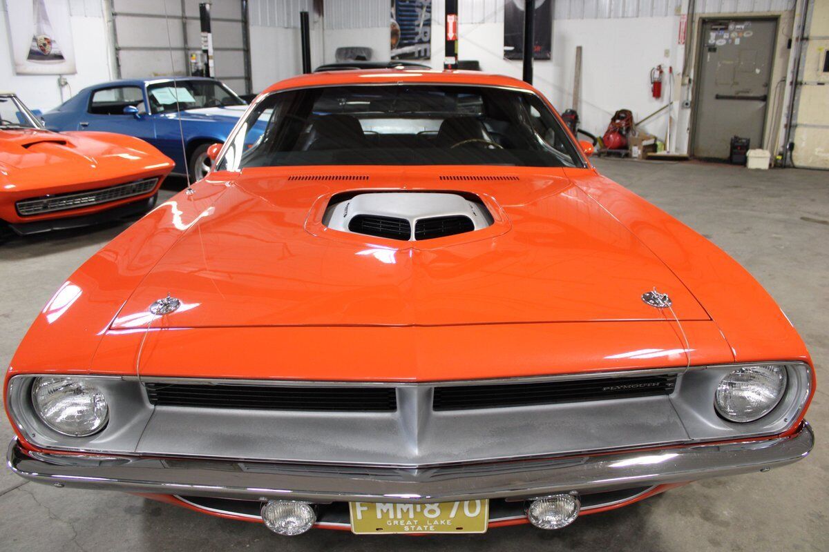 Plymouth-Cuda-Coupe-1970-Orange-Black-127246-9