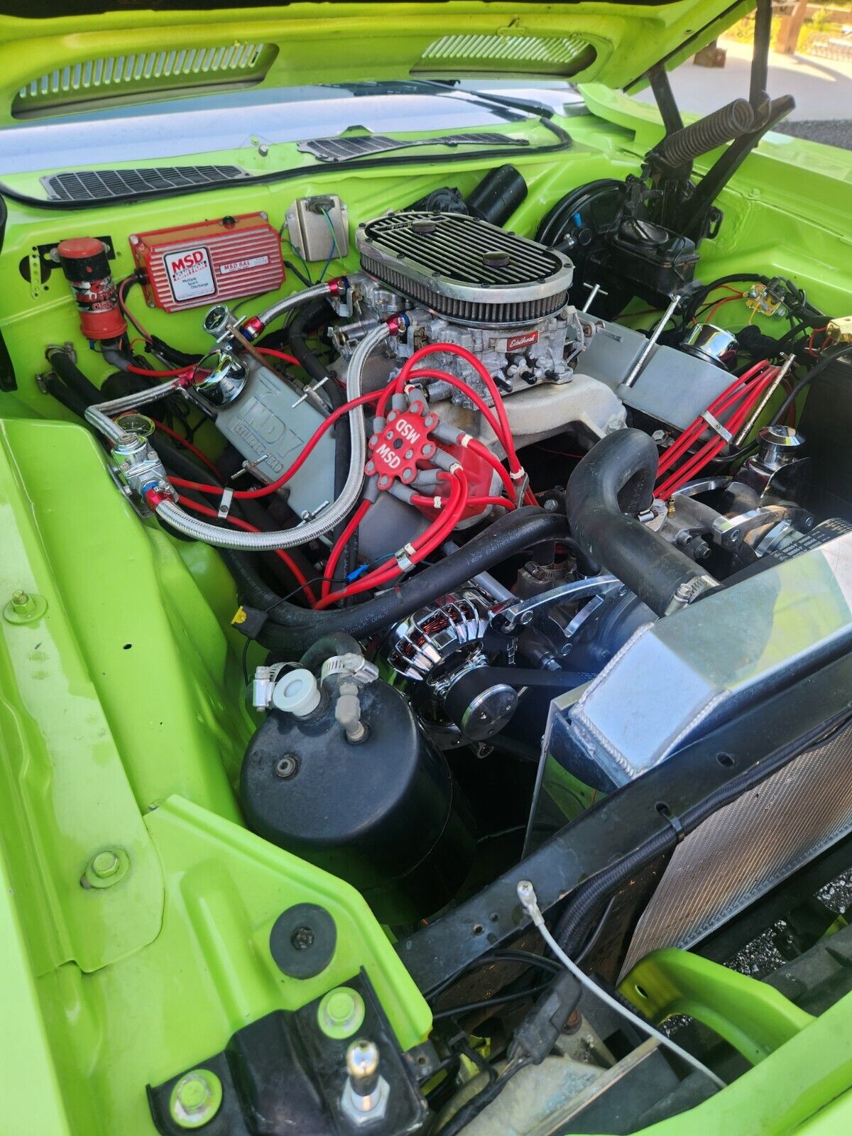 Plymouth-Cuda-Coupe-1973-Green-Black-53108-18