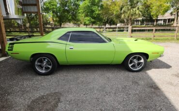 Plymouth-Cuda-Coupe-1973-Green-Black-53108-23