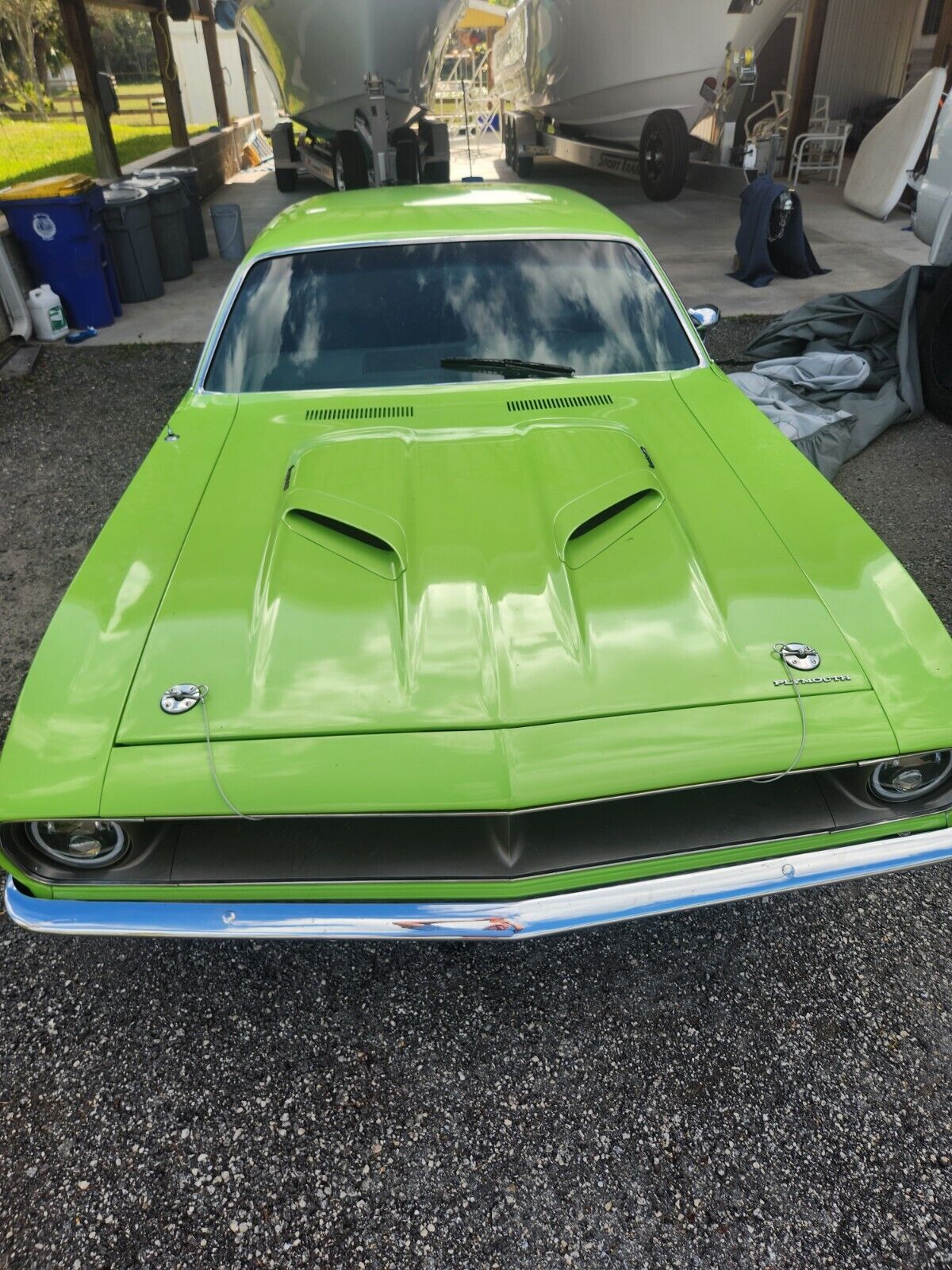 Plymouth-Cuda-Coupe-1973-Green-Black-53108-5