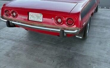 Plymouth-Cuda-Coupe-1973-Red-Black-165630-7