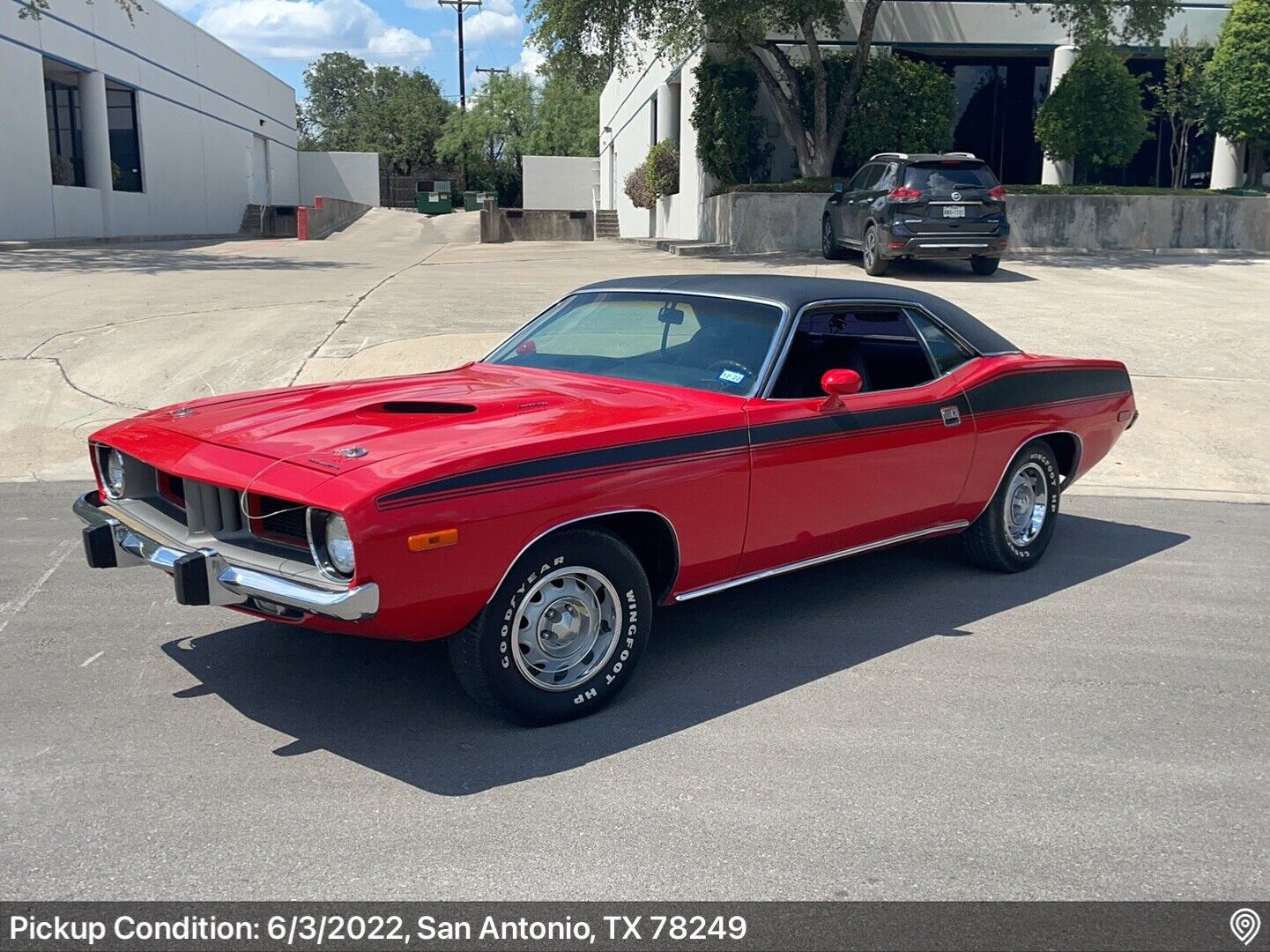 Plymouth Cuda  year1}