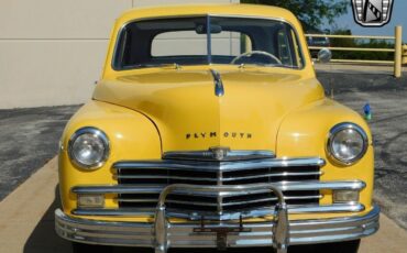 Plymouth-Deluxe-Berline-1949-Yellow-White-38732-8