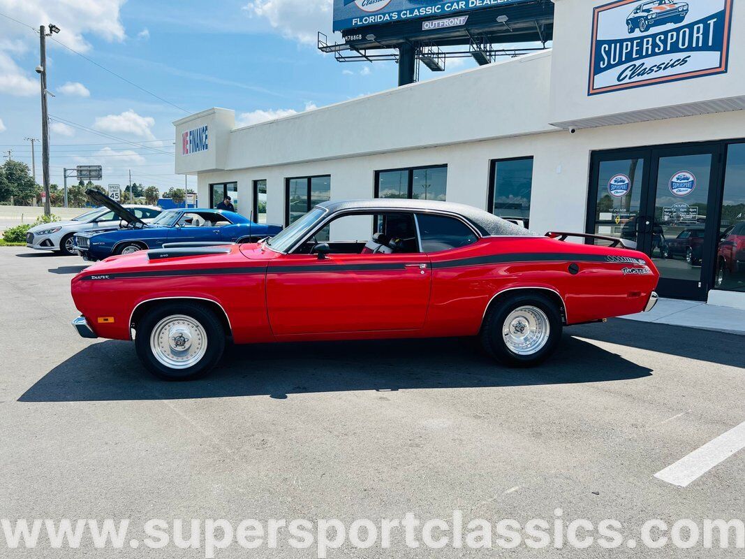 Plymouth-Duster-1971-Red-Black-0-1