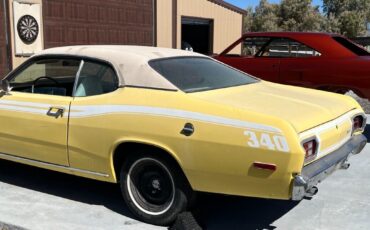 Plymouth-Duster-1973-Yellow-White-168981-1