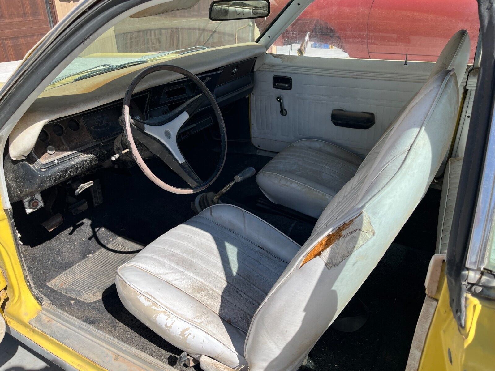 Plymouth-Duster-1973-Yellow-White-168981-5