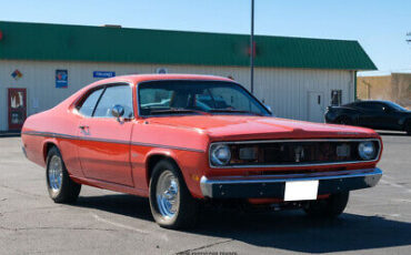 Plymouth-Duster-Coupe-1970-Orange-Black-2-11