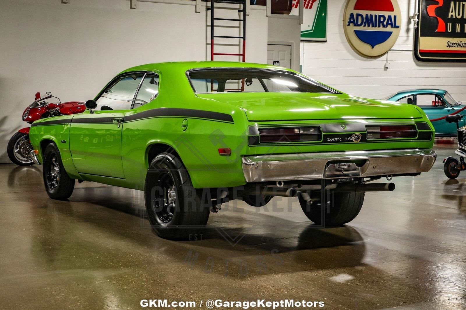 Plymouth-Duster-Coupe-1972-Sassy-Grass-Black-3285-11