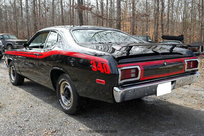 Plymouth-Duster-Coupe-1973-Red-Black-124568-5