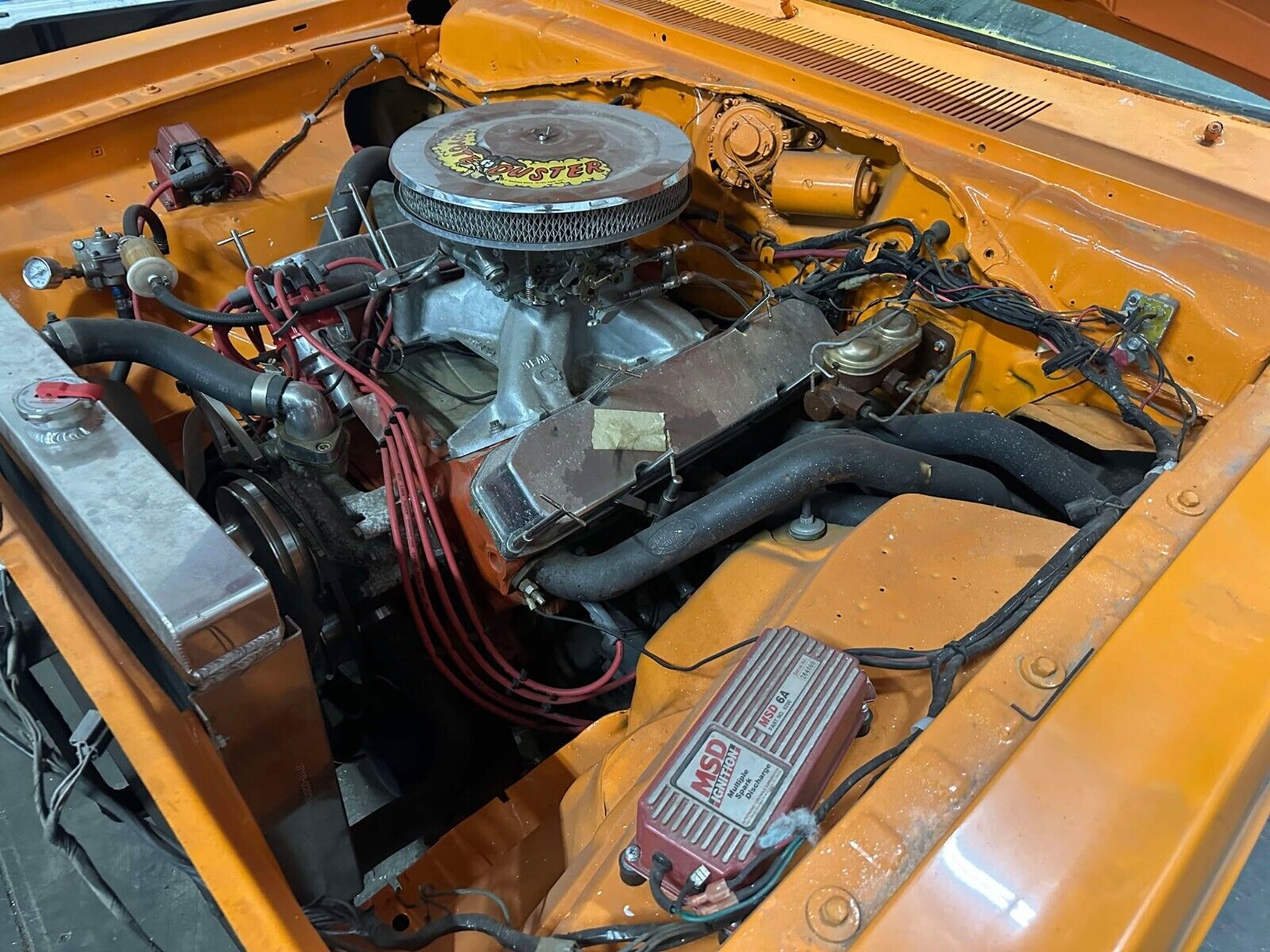 Plymouth-Duster-Coupe-1976-Orange-Black-99999-4