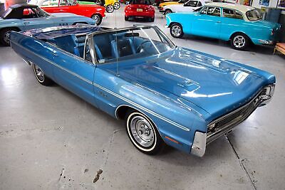 Plymouth-Fury-1970-Blue-Blue-163831-1