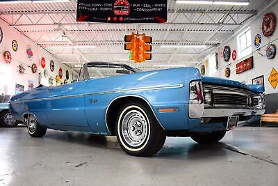 Plymouth-Fury-1970-Blue-Blue-163831-2