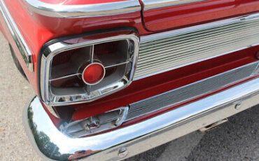 Plymouth-Fury-Cabriolet-1963-Red-Red-0-16