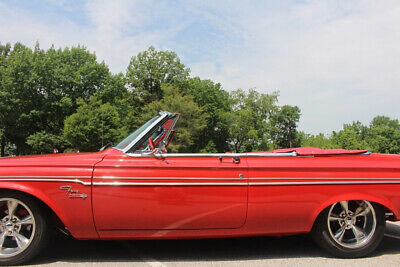 Plymouth-Fury-Cabriolet-1963-Red-Red-0-19