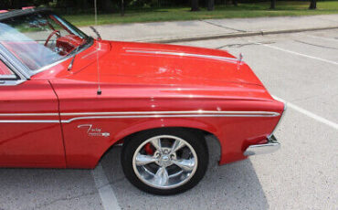 Plymouth-Fury-Cabriolet-1963-Red-Red-0-2