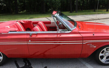 Plymouth-Fury-Cabriolet-1963-Red-Red-0-3