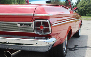 Plymouth-Fury-Cabriolet-1963-Red-Red-0-7