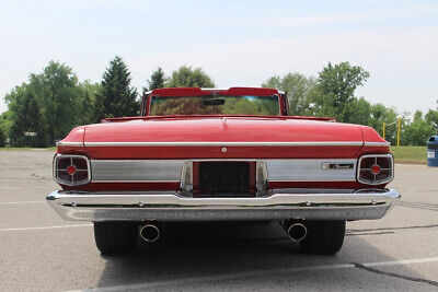 Plymouth-Fury-Cabriolet-1963-Red-Red-0-8