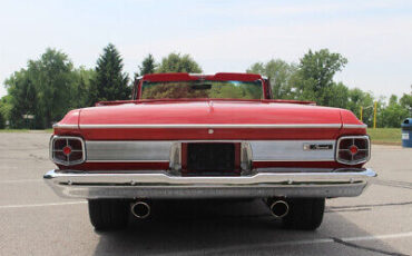 Plymouth-Fury-Cabriolet-1963-Red-Red-0-8