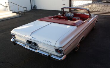 Plymouth-Fury-Cabriolet-1963-White-Red-272-22