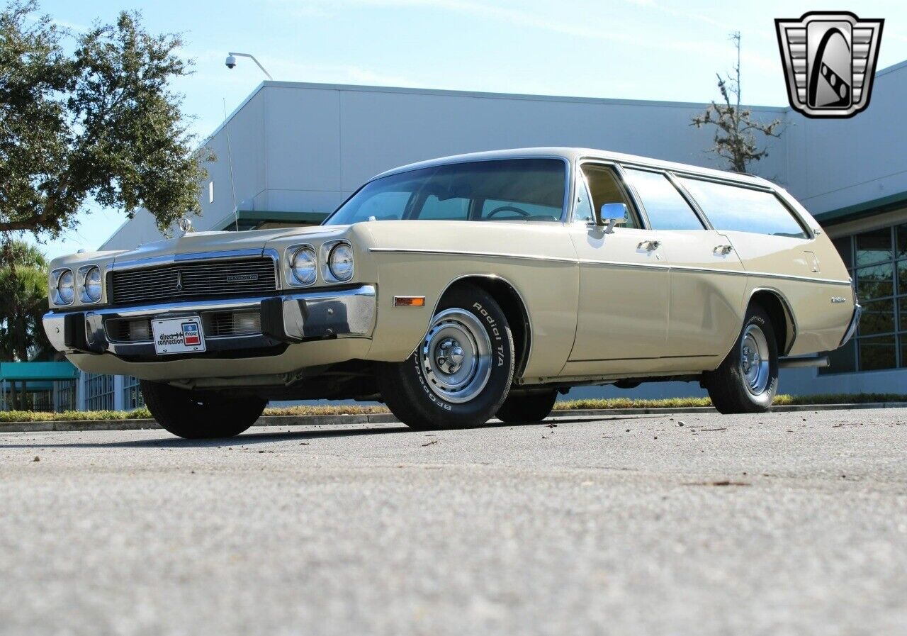 Plymouth-Fury-Cabriolet-1973-Beige-Beige-147231-2