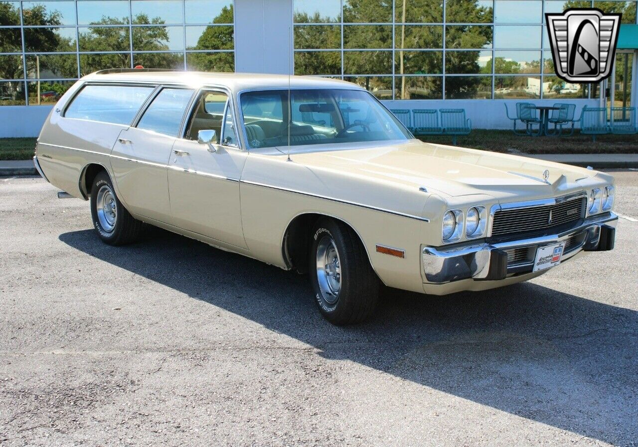 Plymouth-Fury-Cabriolet-1973-Beige-Beige-147231-3