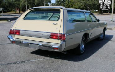 Plymouth-Fury-Cabriolet-1973-Beige-Beige-147231-7