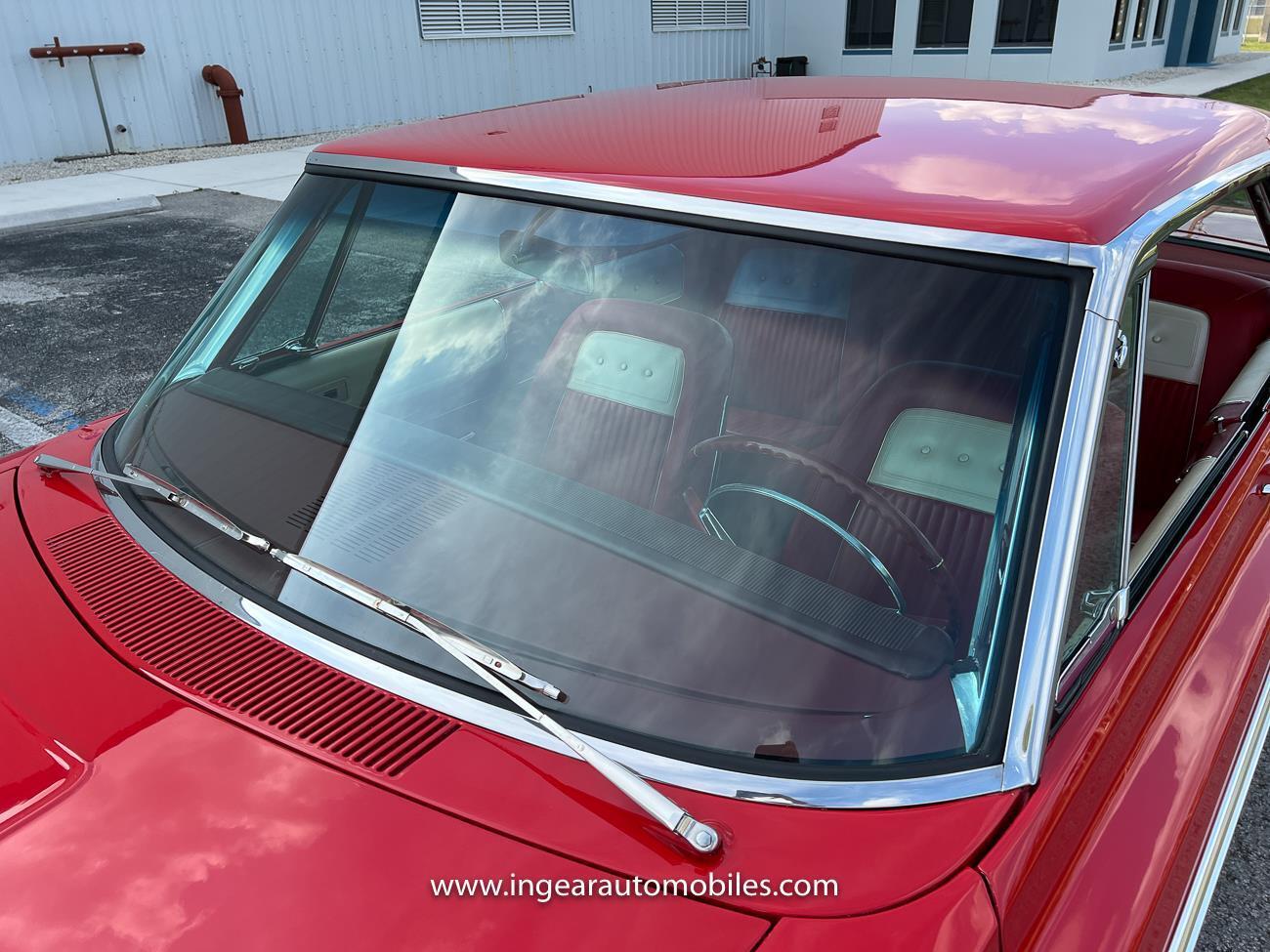 Plymouth-Fury-Coupe-1964-Red-Red-129959-21