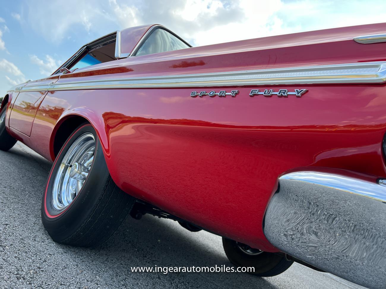 Plymouth-Fury-Coupe-1964-Red-Red-129959-30