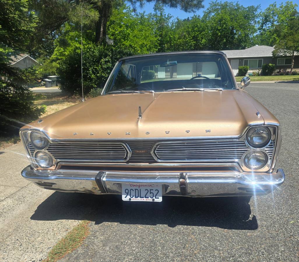 Plymouth-Fury-vip-1966-brown-83686-9