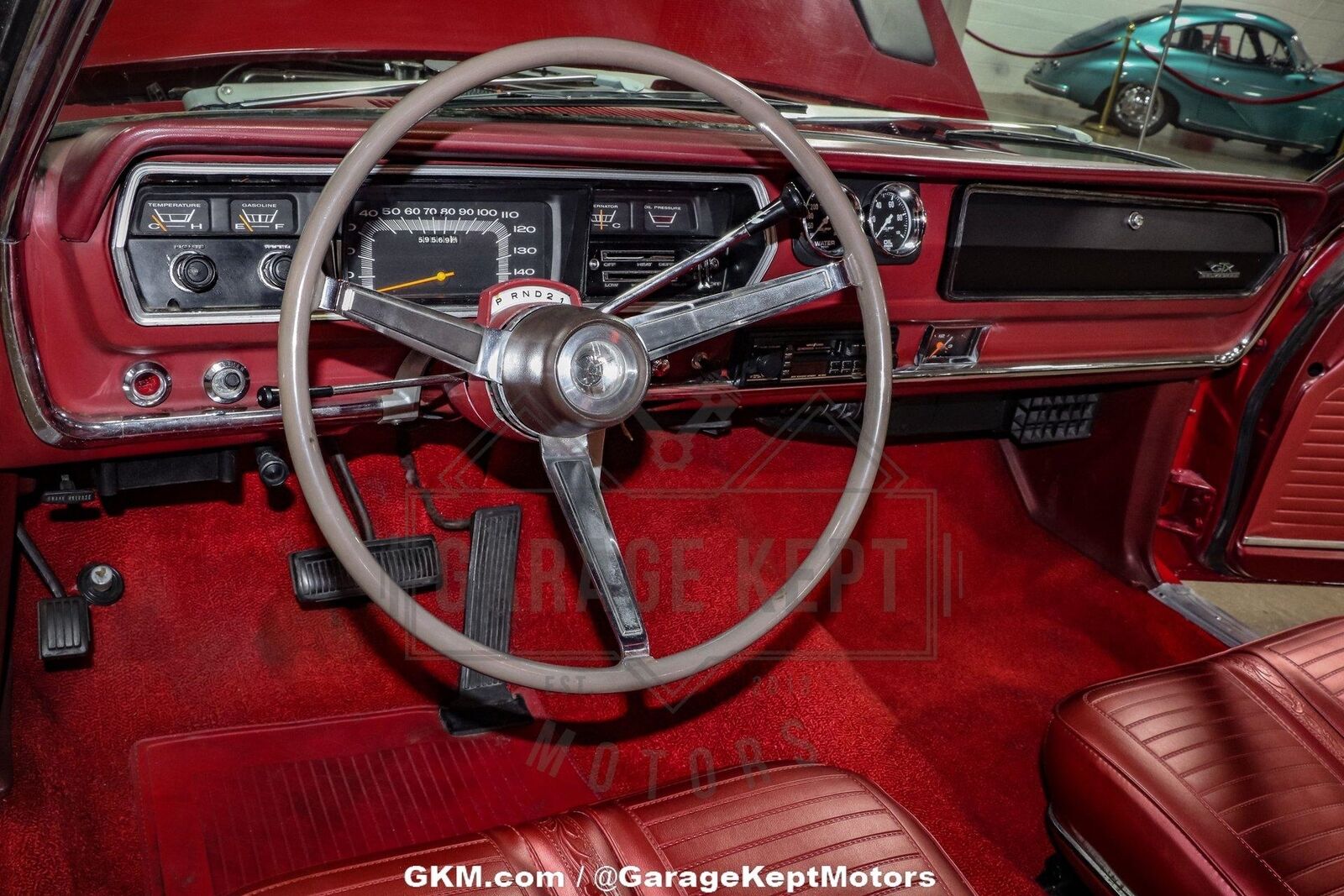 Plymouth-GTX-1967-Red-Red-95867-5