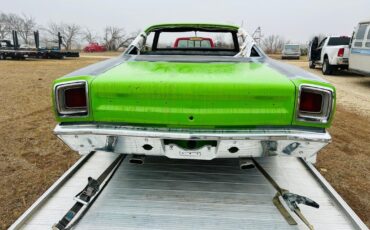 Plymouth-GTX-1969-Green-Black-161-3