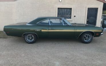 Plymouth GTX  year1}