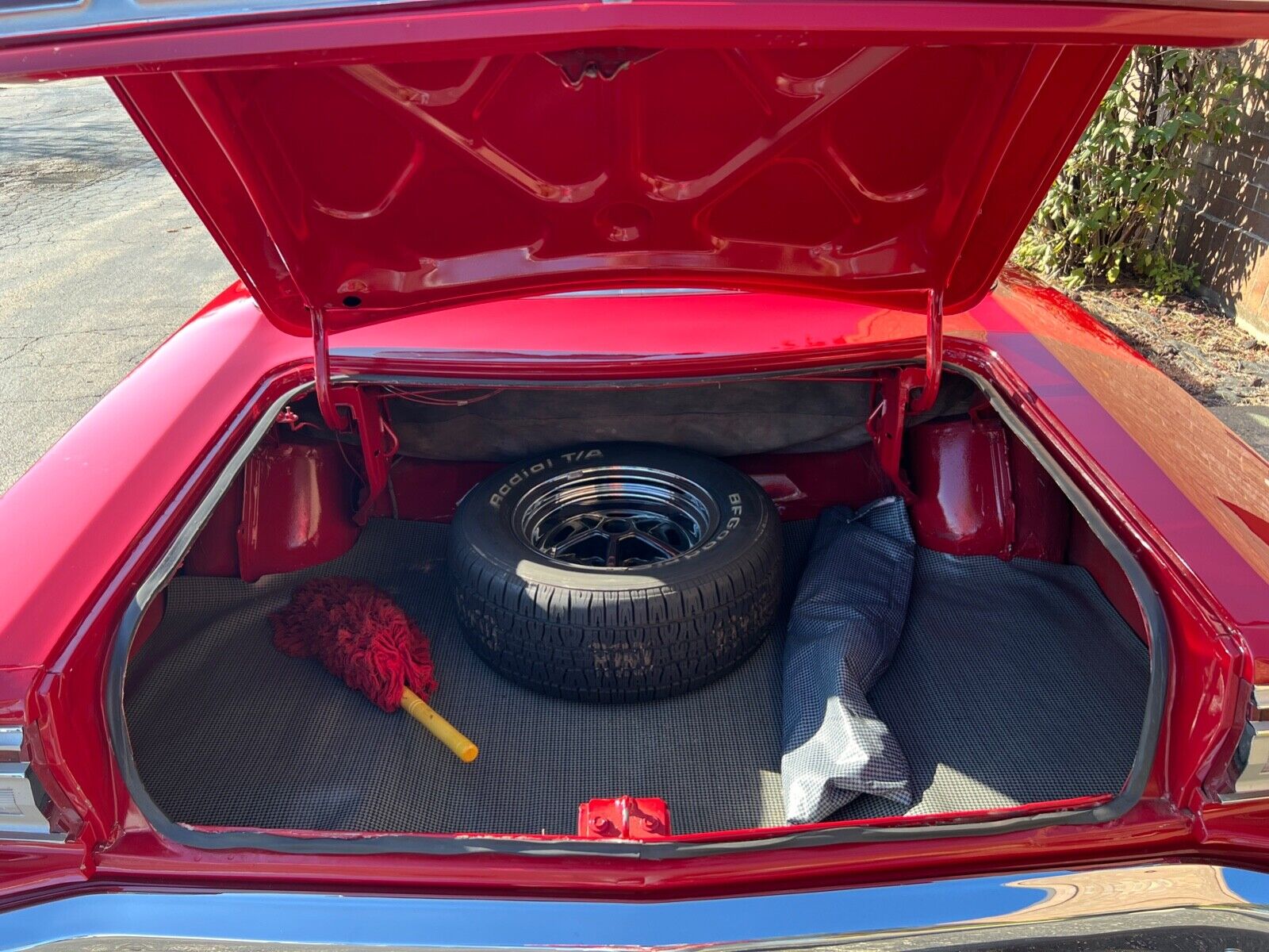 Plymouth-GTX-Cabriolet-1968-Red-Red-4828-11