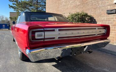 Plymouth-GTX-Cabriolet-1968-Red-Red-4828-3