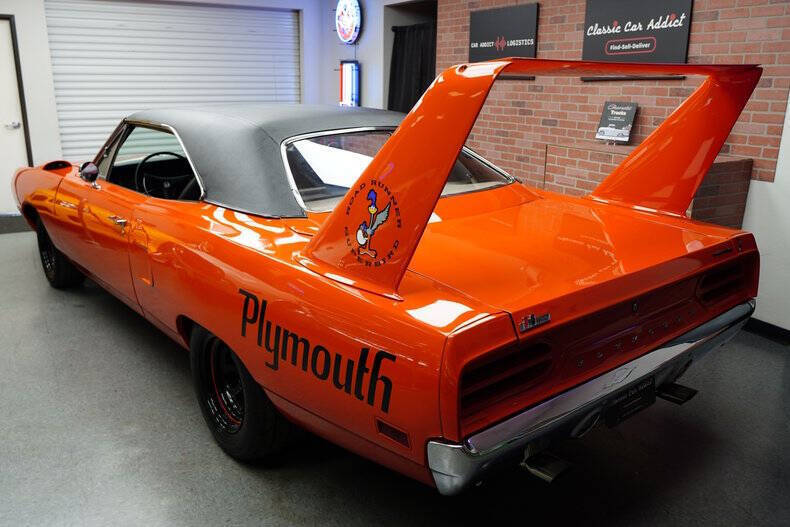 Plymouth-HEMI-Superbird-Clone-1970-Vitamin-C-Black-100-6