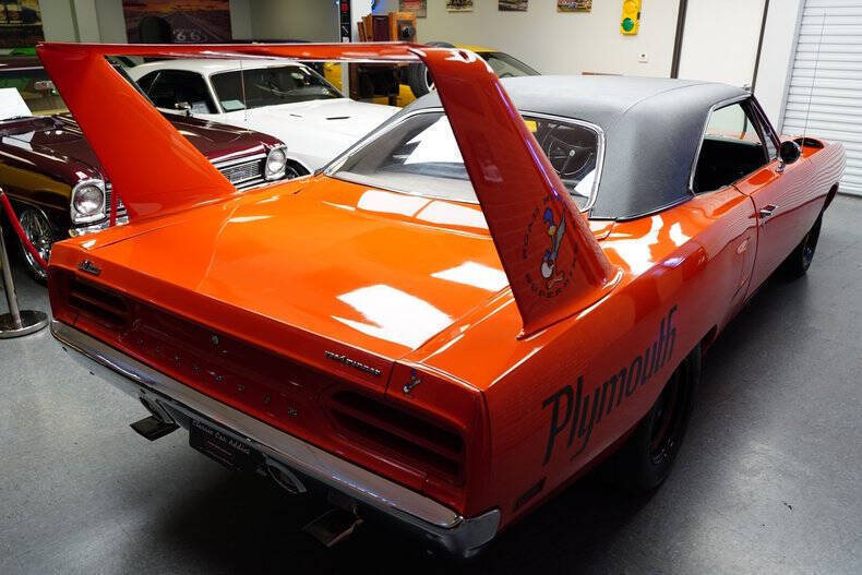 Plymouth-HEMI-Superbird-Clone-1970-Vitamin-C-Black-100-8