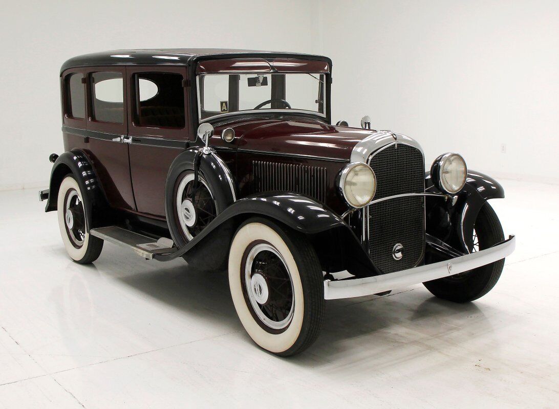 Plymouth-Model-PA-Berline-1931-Maroon-Tan-353068-6