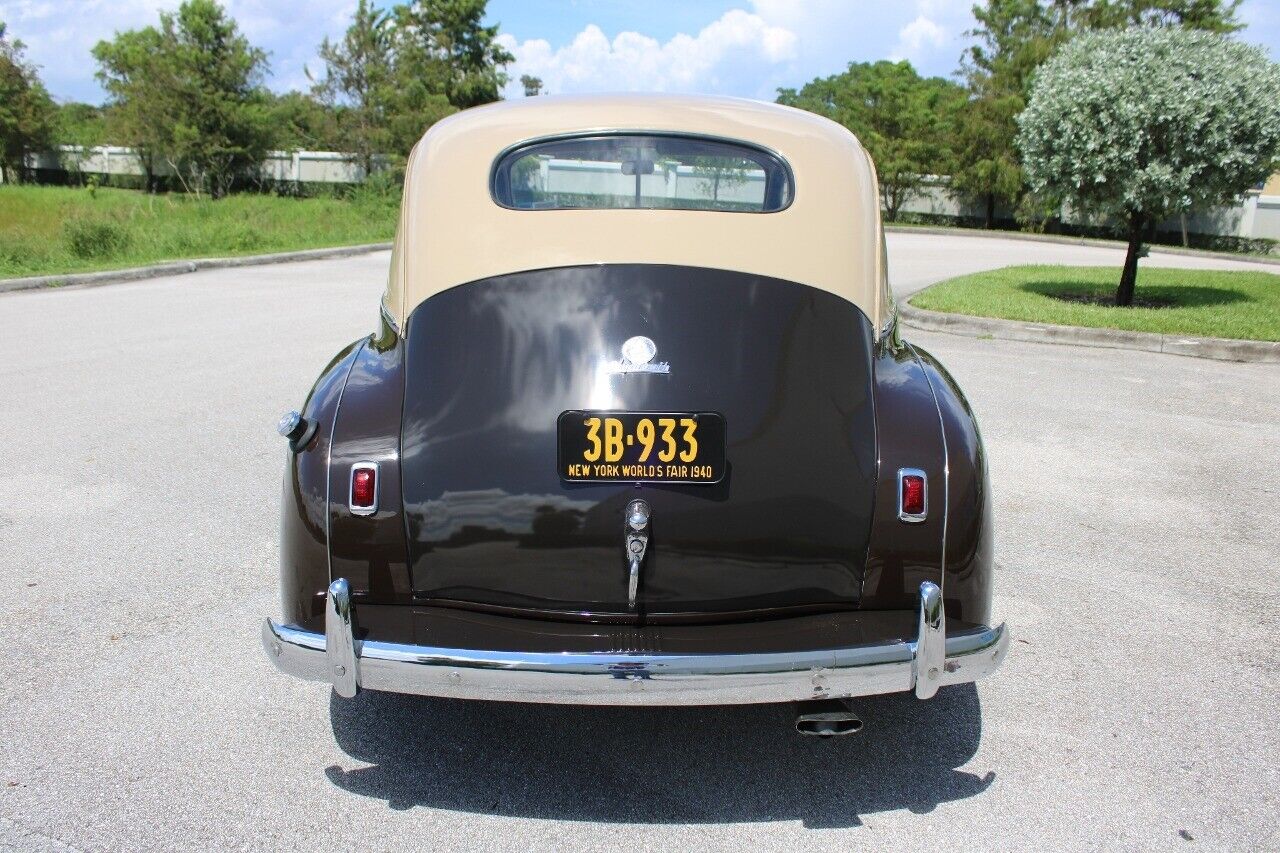 Plymouth-P10-Deluxe-Berline-1940-Brown-Brown-983-6