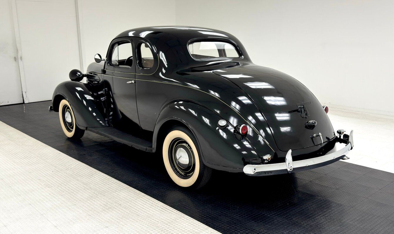 Plymouth-P4-Deluxe-Coupe-1937-Black-Mocha-59116-2