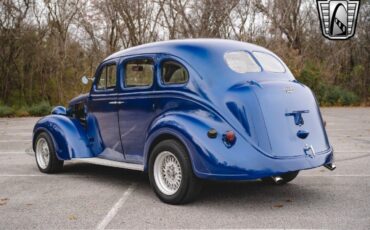 Plymouth-P6-Berline-1938-Blue-Brown-28489-4