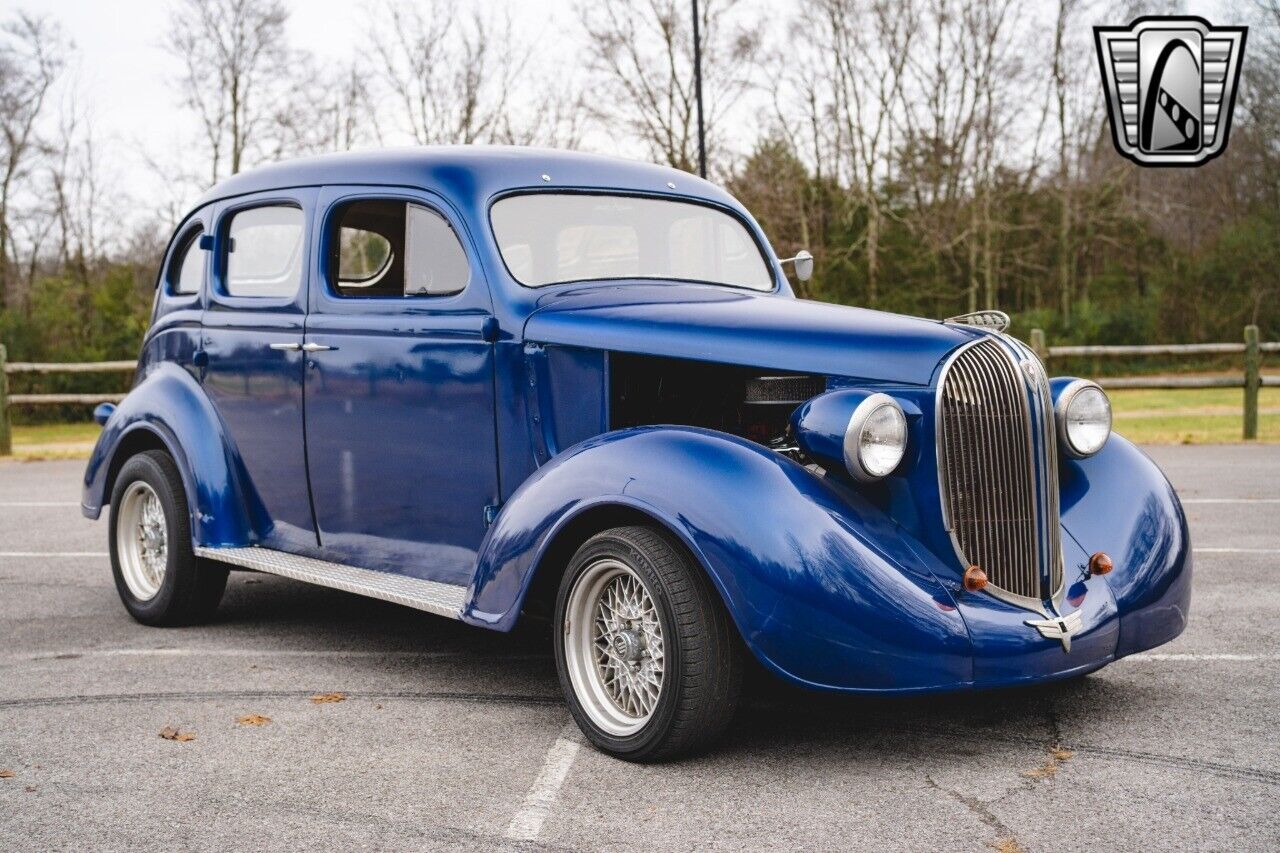 Plymouth-P6-Berline-1938-Blue-Brown-28489-8